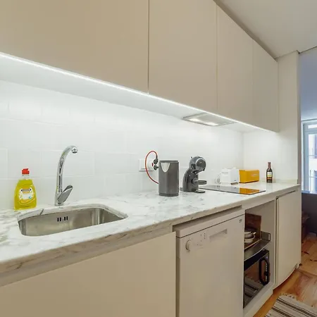 Cozy Almada By Hosty Porto